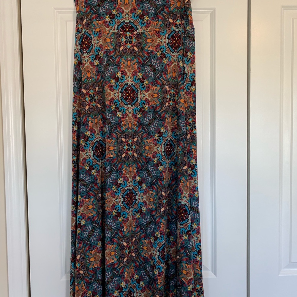 Large LuLaRoe Maxi Skirt